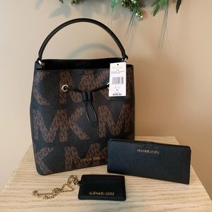 MICHAEL KORS SURI LARGE BACKPACK SHOULDER BAG W/ WALLET & CARD WALLET LANYARD